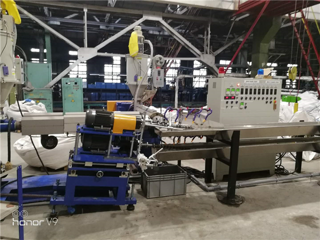 خط برفق خرطوم PVC المقوى من الناتج المزدوج