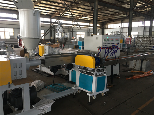خط بثق خرطوم PVC المقوى الحلزوني